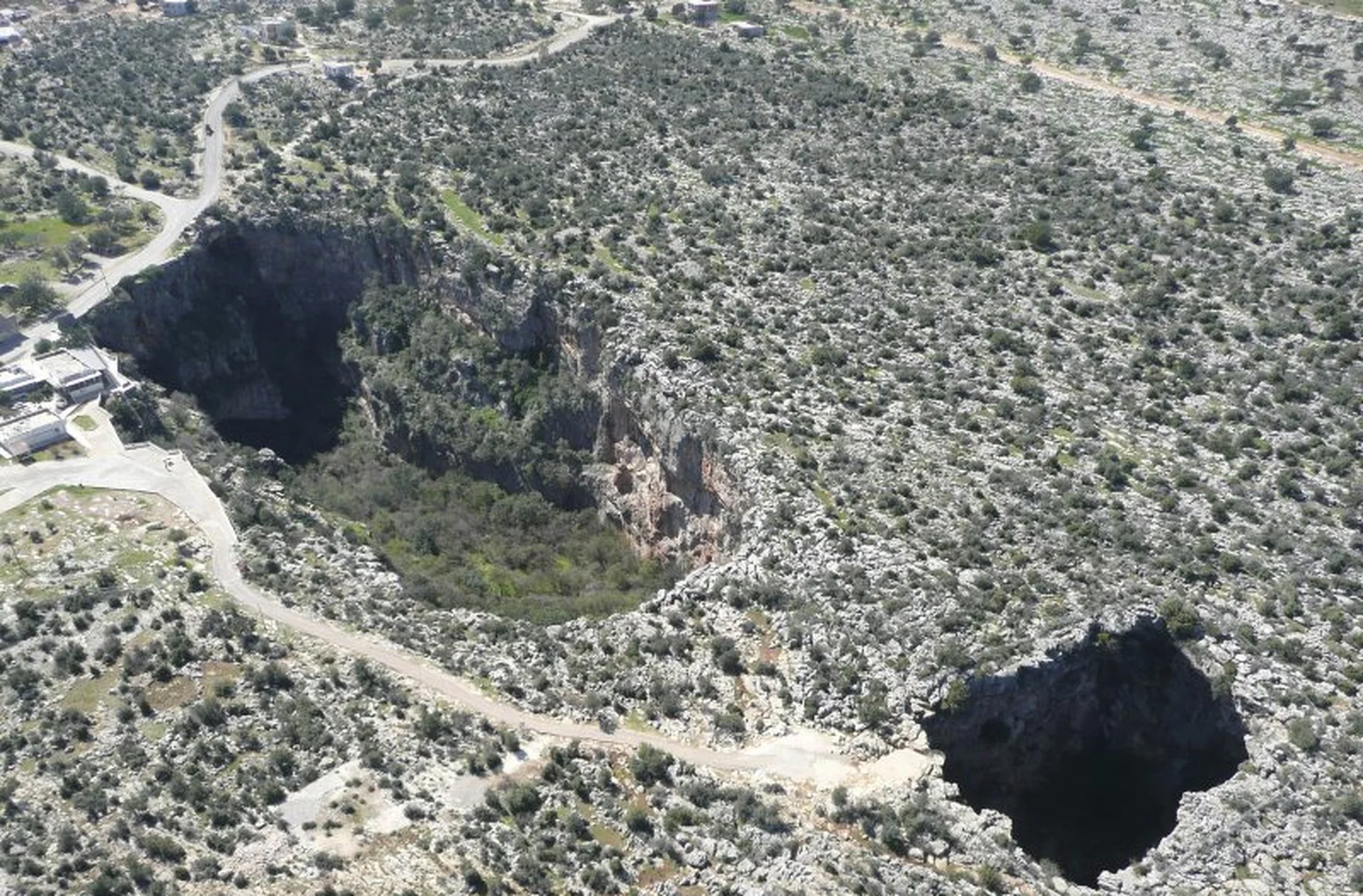 Cennet Cehennem Obrukları - Fotoğraf 1