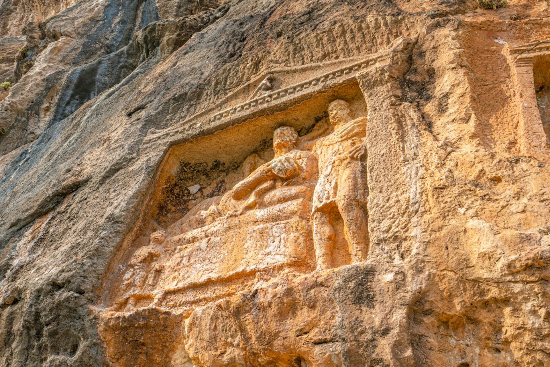 Adamkayalar Kabartmaları - Fotoğraf 5